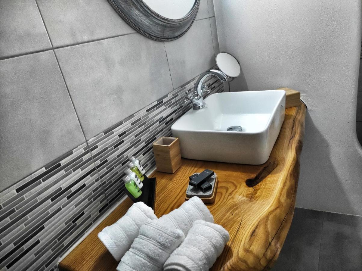Milos Gem Suites Inn Pachaina Exteriér fotografie